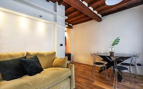 Signoria Stylish Suite In Florence